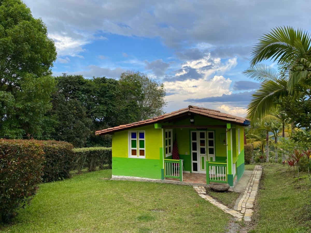 Cabanas Y Flores Jericoc (Antioquia) Exterior foto