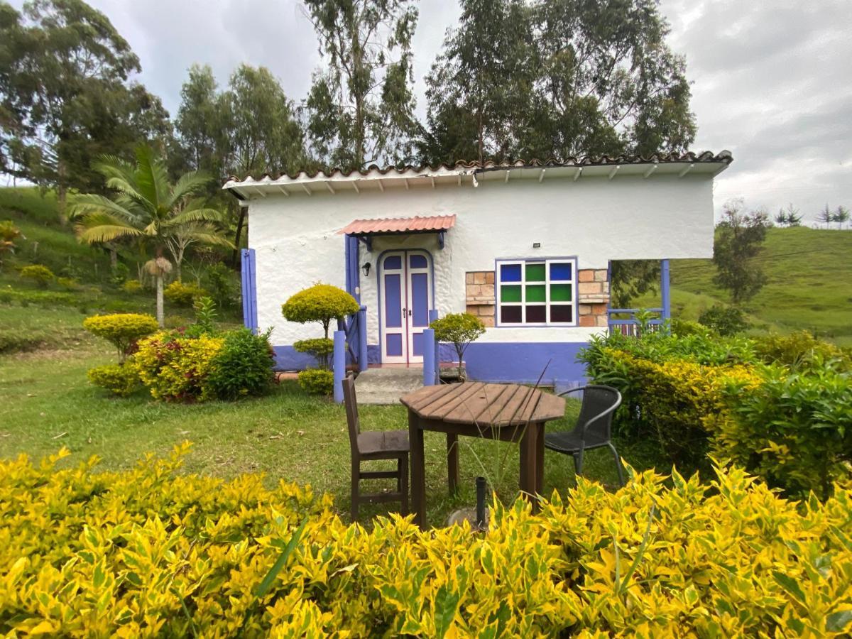 Cabanas Y Flores Jericoc (Antioquia) Exterior foto